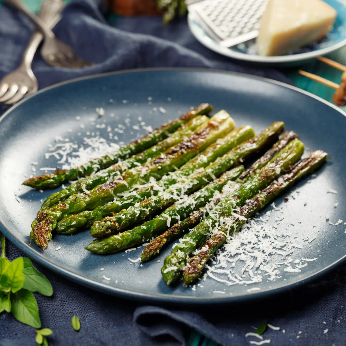 Asparagus with butter and parmesan