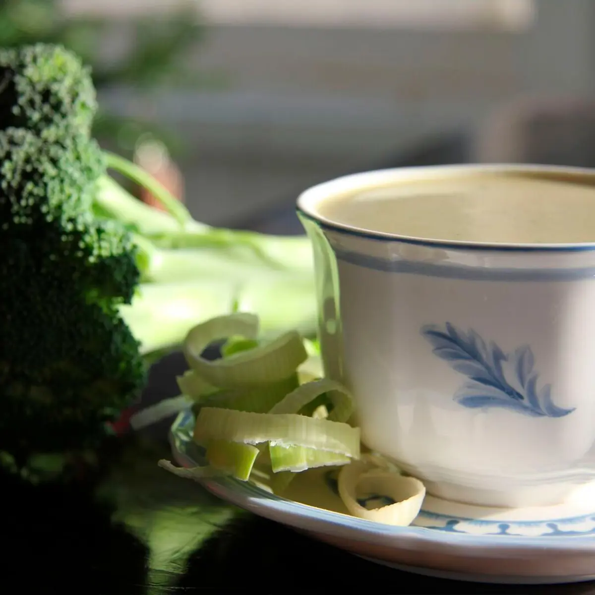 Broccoli and leeks dairy free soup