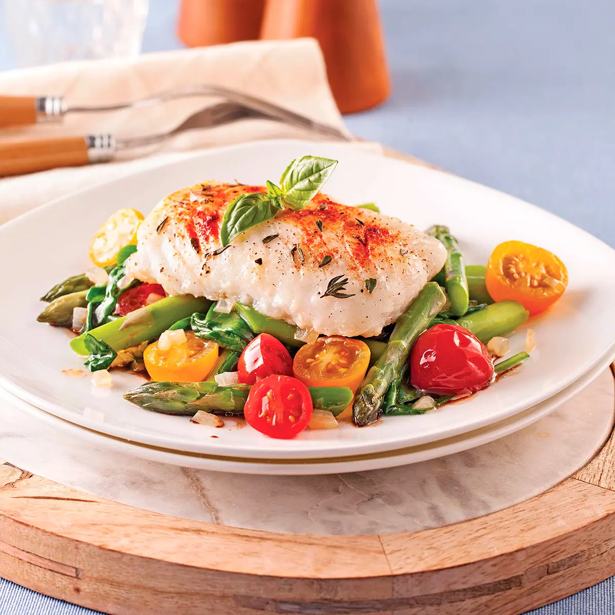 Grilled cod and vegetables with hot vinaigrette
