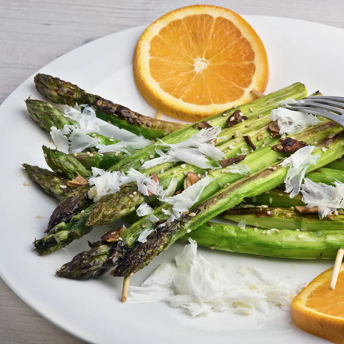 Asparagus grilled with orange