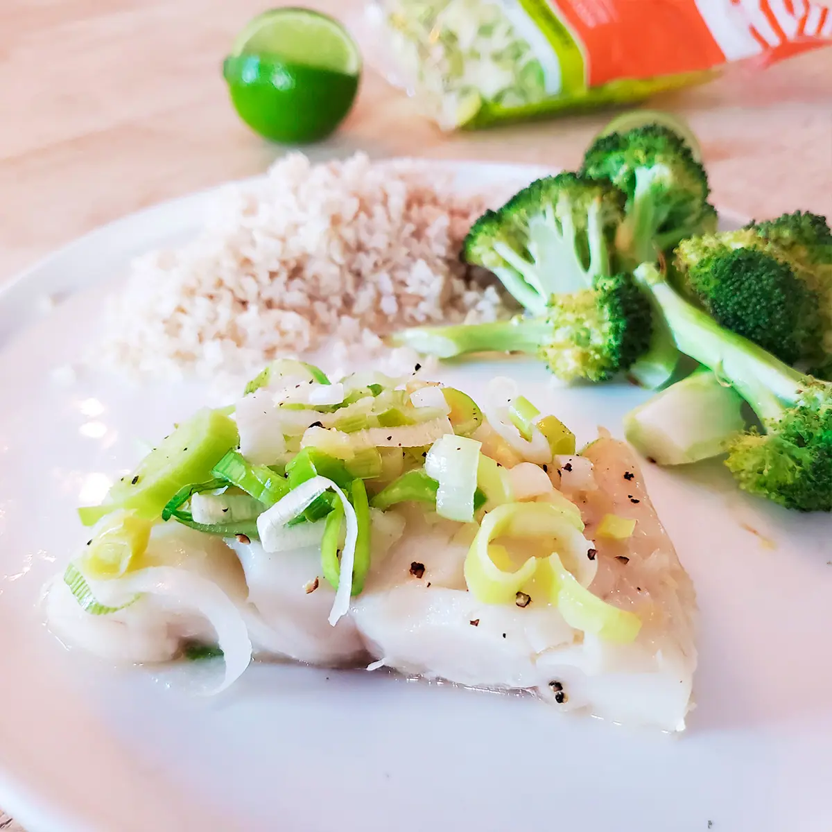Papillotes of lime and ginger halibut filets