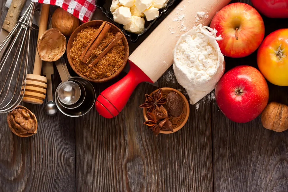 Apple recipes for brunch, appetizer, main course or dessert
