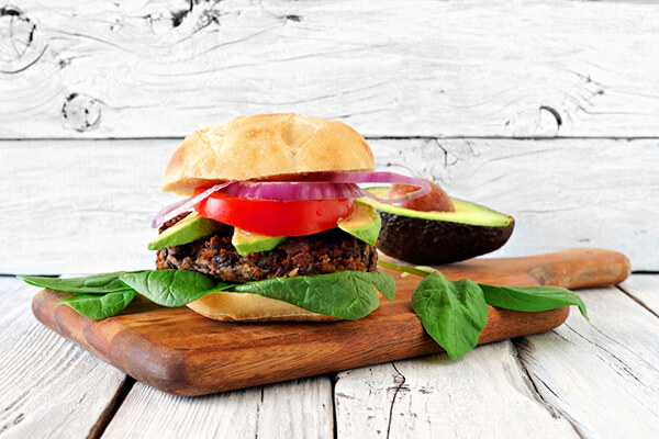 Burger aux haricots noirs pour manger moins de viande