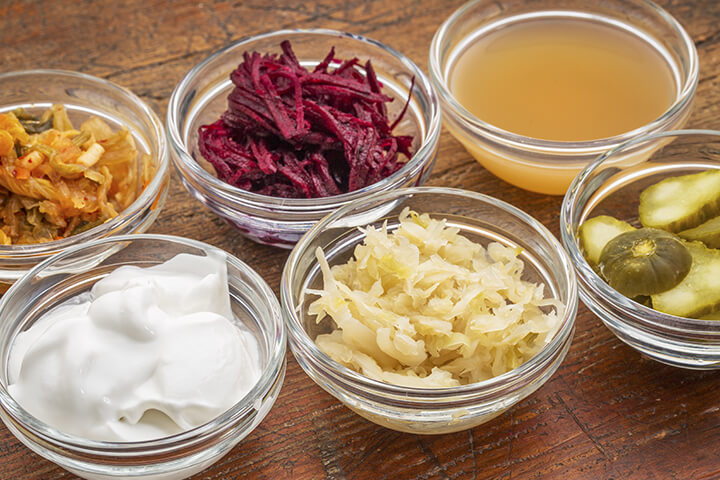 Ensemble d’aliments fermentés bons pour la santé et riches en probiotiques