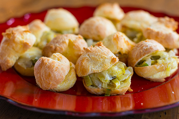 Gougères de poireaux au fromage Migneron de Charlevoix comme entrée fromagée aux poireaux