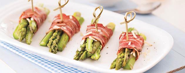 Rouleaux d'asperges et prosciuttini