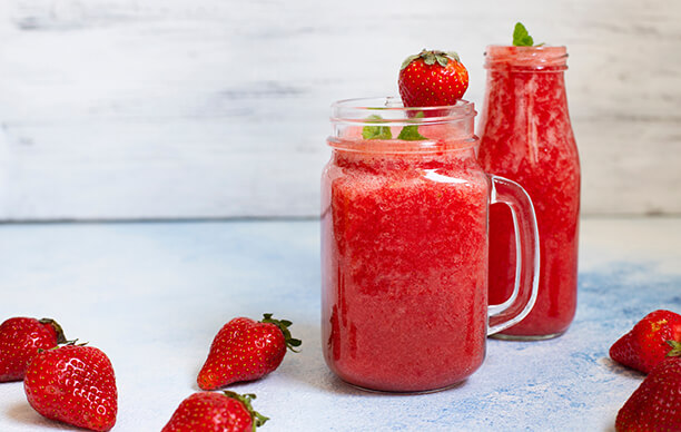 Slush à la fraise et à la tequila pour un cocktail estival mettant en valeur les fraises du Québec