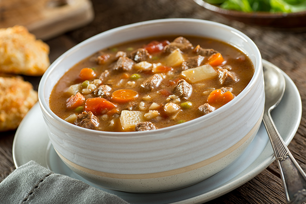 Soupe-repas aux légumes et boeuf