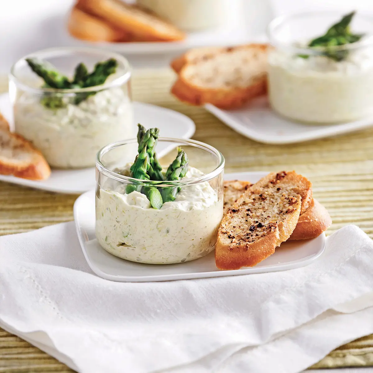 Mousse de poireaux aux pointes d’asperges