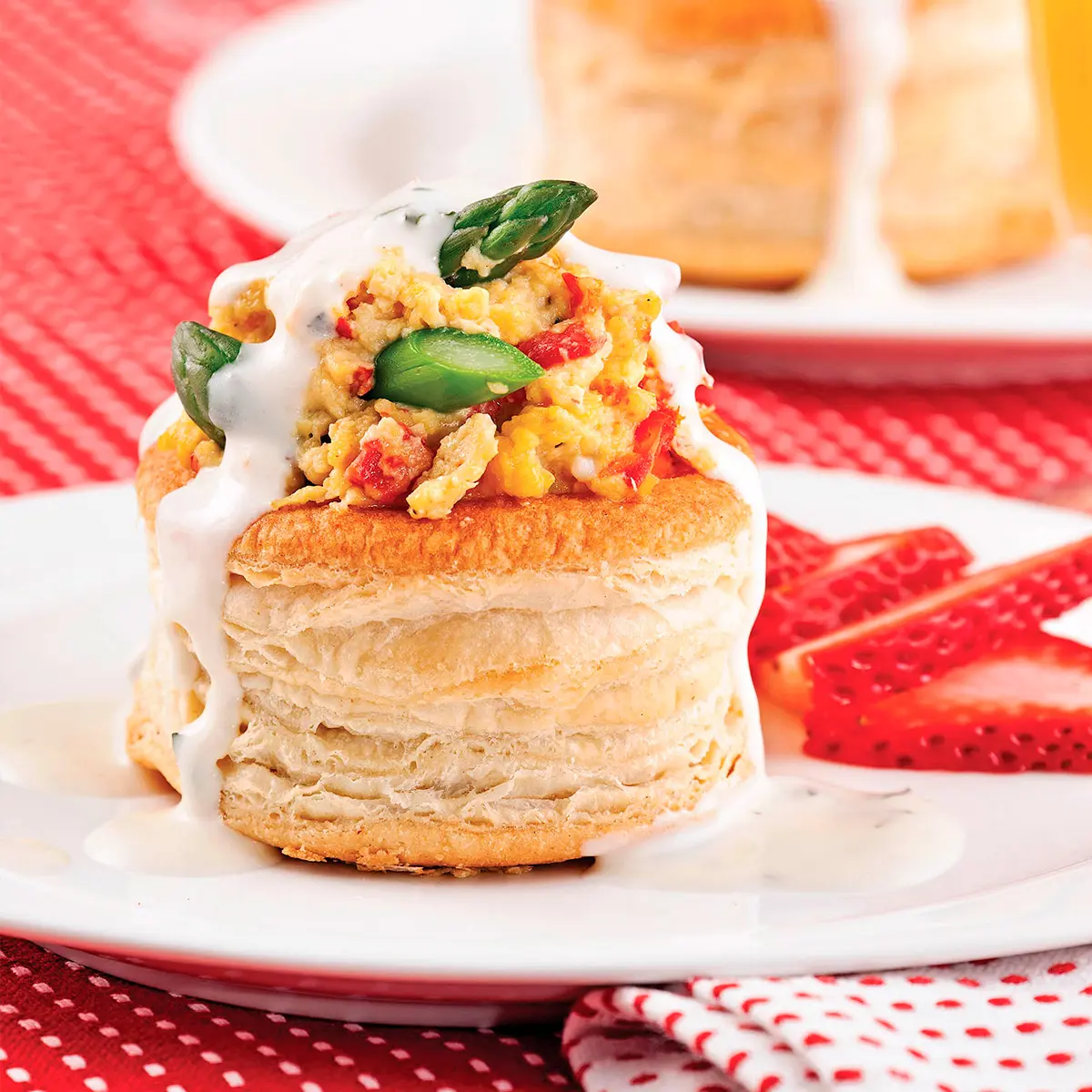 Scrambled eggs and asparagus vol-au-vent