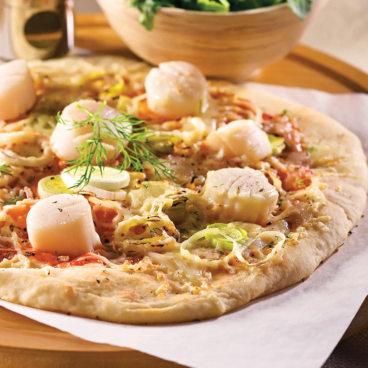 Scallops and leeks thin pizzas