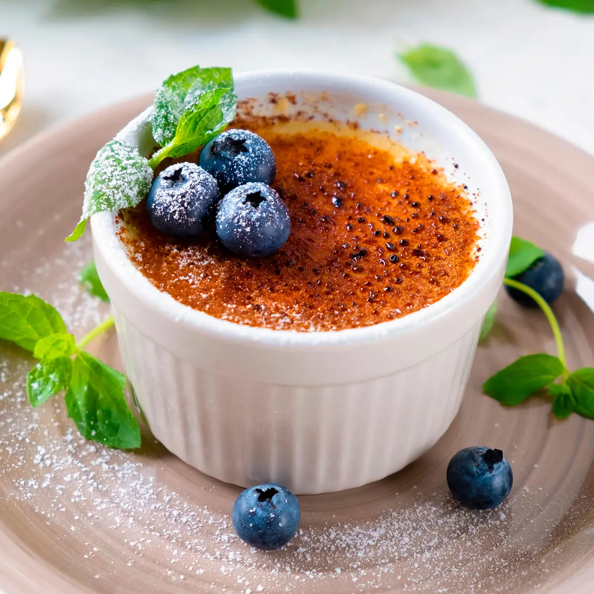 Wild blueberries crème brûlée