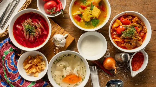 20 recipes for vegetable soups, creams and leek soups
