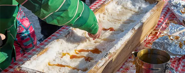 Repas cabane à sucre pour rebelles