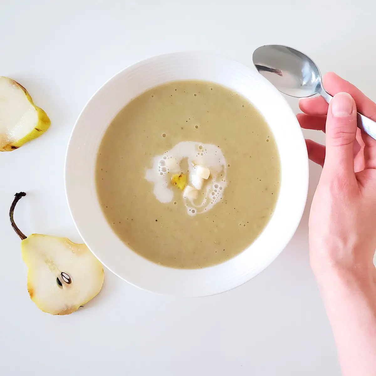 Pears and leeks potage