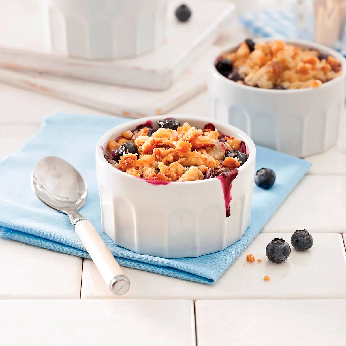 Blueberries and cassis crisp