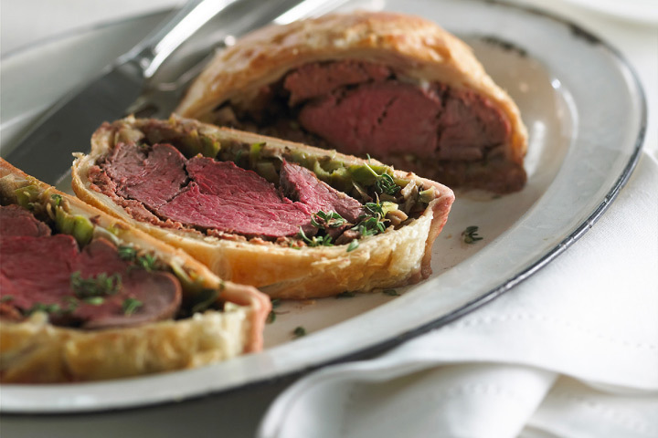 Wellington beef with leeks