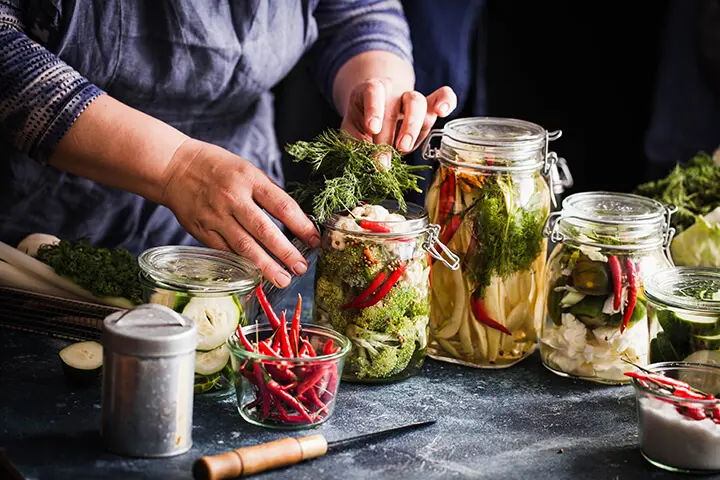 Découvrez tout sur les aliments fermentés, les bienfaits et 5 recettes!