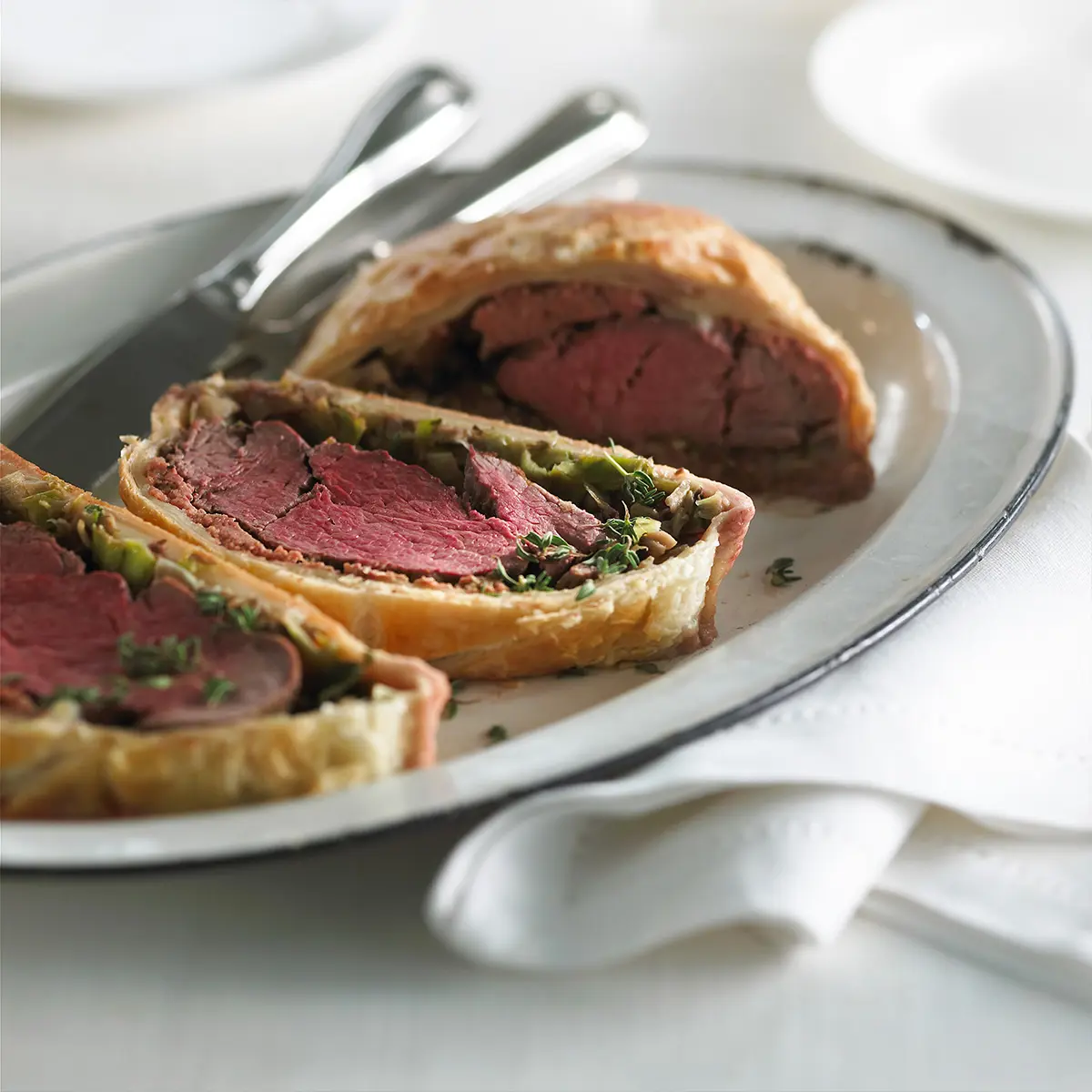 Beef Wellington with leeks