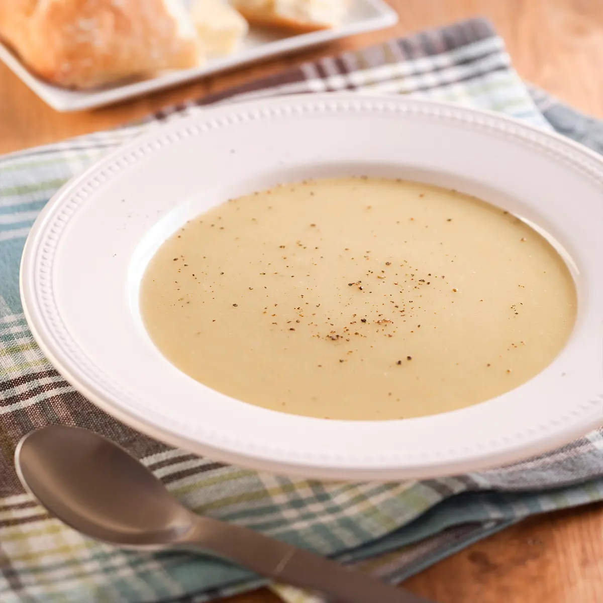 Leeks soup with pears