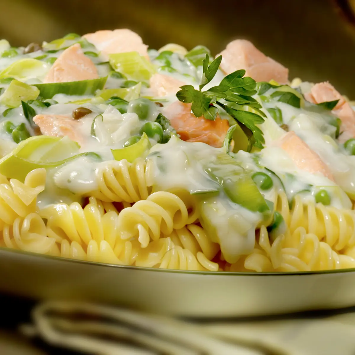 Salmon and leeks creamy rotinis