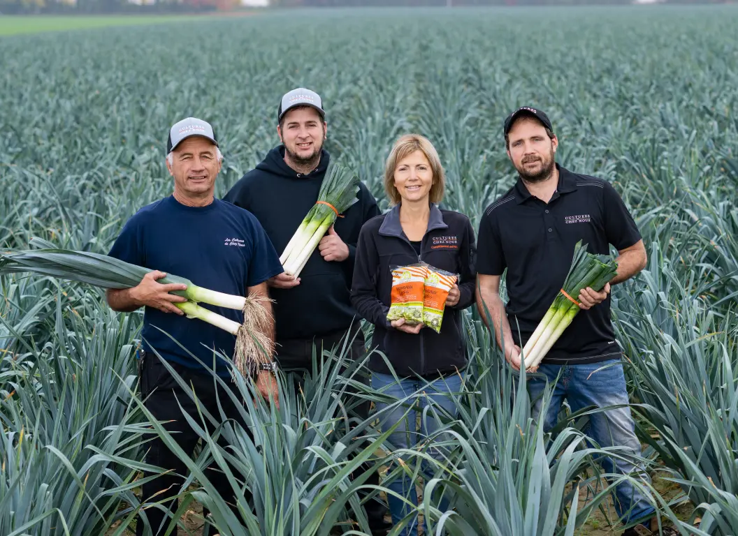 Les Cultures de chez nous : producteurs de poireaux, d\u0027asperges, de petits fruits et de courges