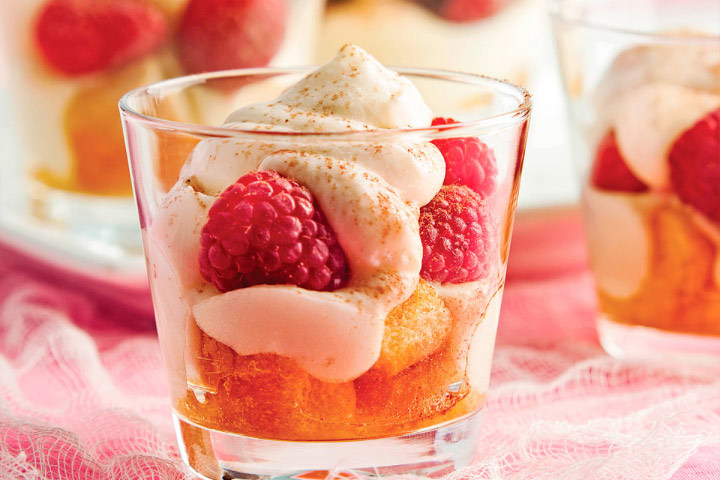 Raspberry tiramisu
