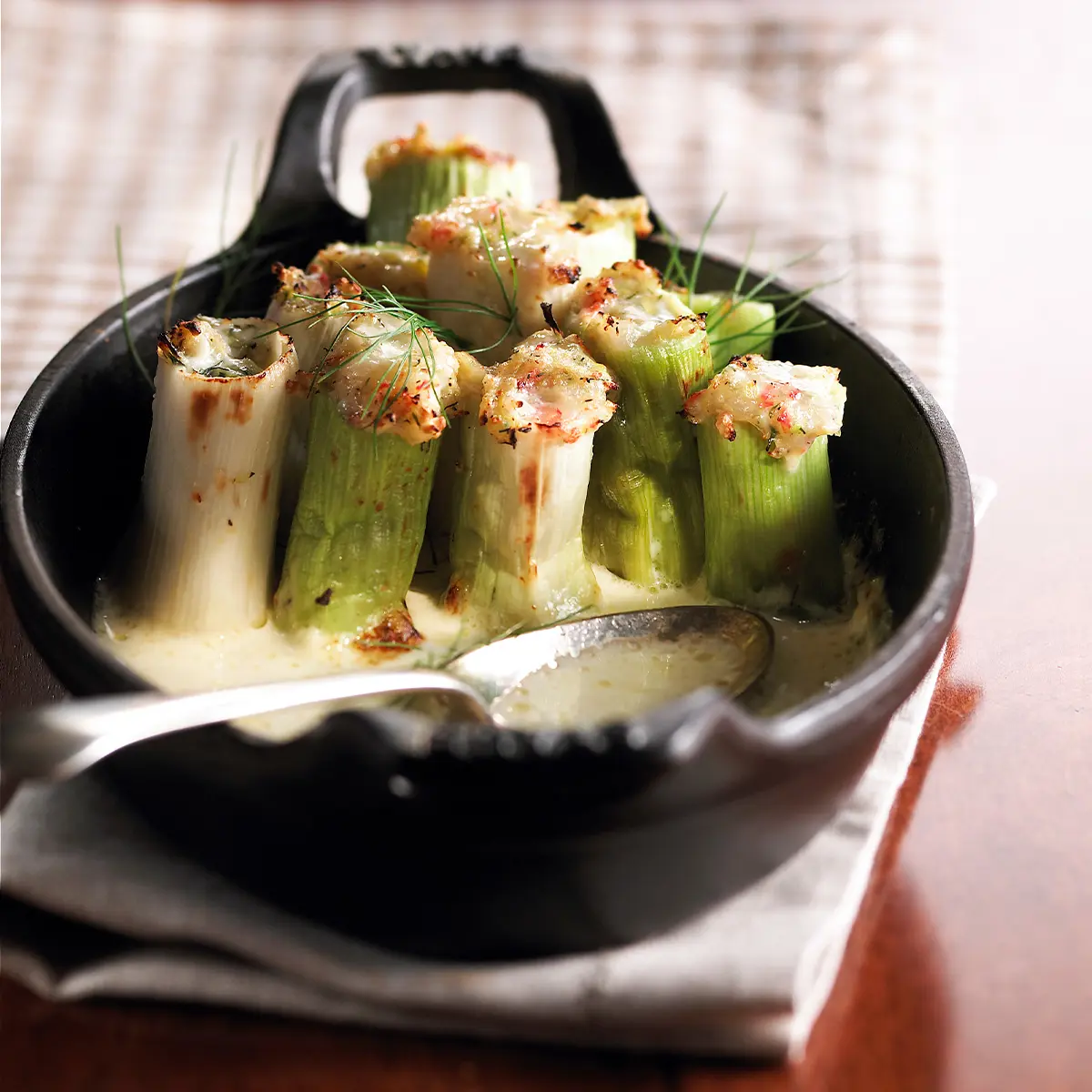 Leeks mignon with shrimps stuffing